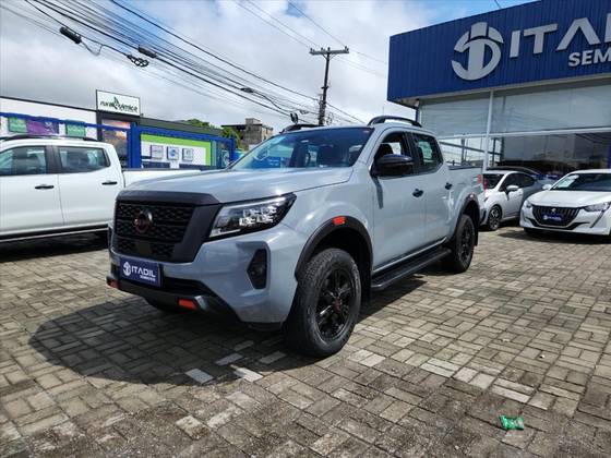 NISSAN FRONTIER 2.3 16V TURBO DIESEL PRO4X CD 4X4 AUTOMÁTICO NISSAN FRONTIER 2.3 16V TURBO DIESEL PRO4X CD 4X4 AUTOMÁTICO